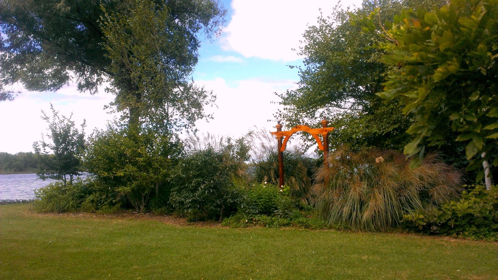 Distant location of the portable Archway